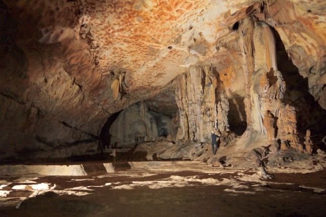 Caving – Meghalaya Tourism