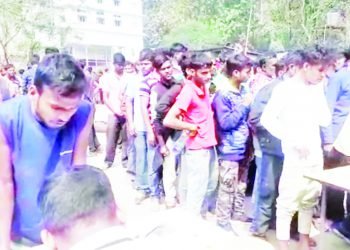 Meghalaya : Amidst tension, 279 non-tribals escorted to Assam