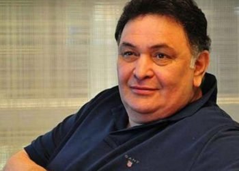 Veteran actor Rishi Kapoor dies in Mumbai