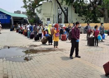 Meghalaya : 7 retuness from Tamil Nadu test Covid -19 positive by RDT kits , final confirmation awaited