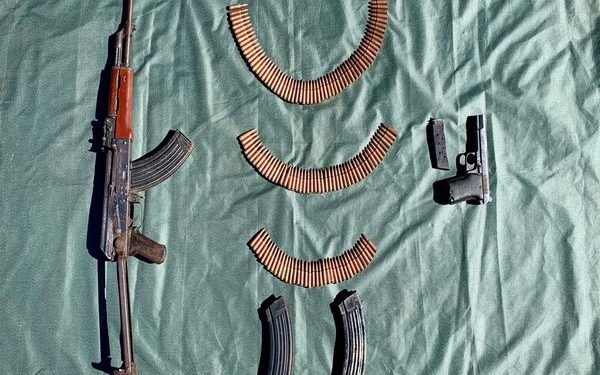 Manipur :  Police seize  arms & ammunitation