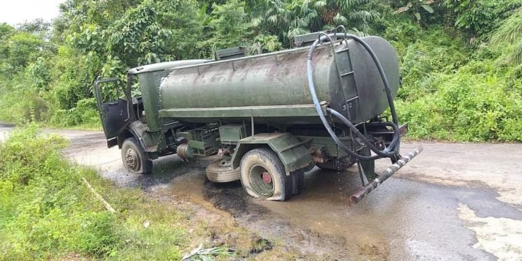 Arunachal Pradesh  : Militants ambush Assam Rifles vehicle , 1 killed, 1 injured