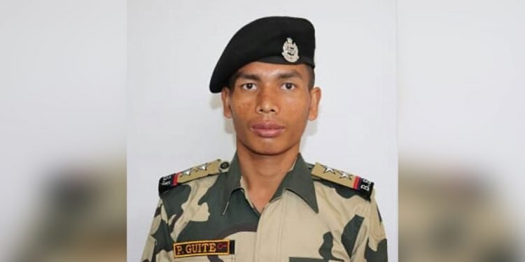 Manipur : BSF sub -inspector  Paotinsat Guite martyred in JK
