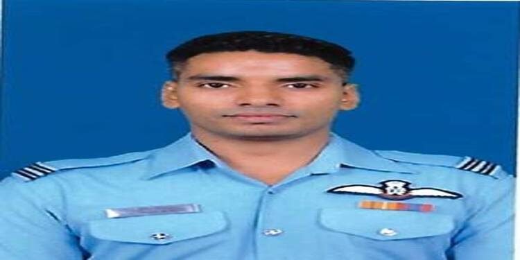 President Confers Vayu Sena Medal (Gallantry) to Flight Lieutenant Preji Raju