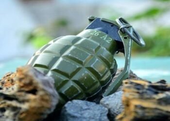 No news in Manipur for third day as media protests grenade attack