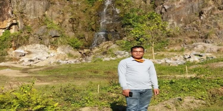 Meghalaya : 5 killed due to suffocation inside deep well in Mihmyntdu