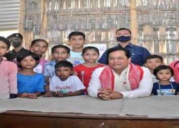 Assam, WB  set for 1st phase polling on Saturday, CM Sonowal among contestants