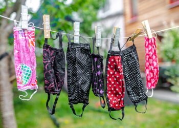 Mask up even inside your homes: Govt tells citizens amid staggering surge in 2nd COVID-19 wave