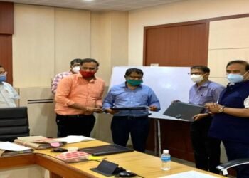 Assam Covid -19  :  3132 fresh cases on Tuesday , 18 more deaths