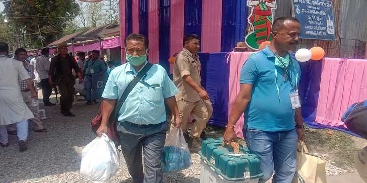 BTR : Polling personnel reach Kokrajhar for the final phase of Assam Polls on Tuesday