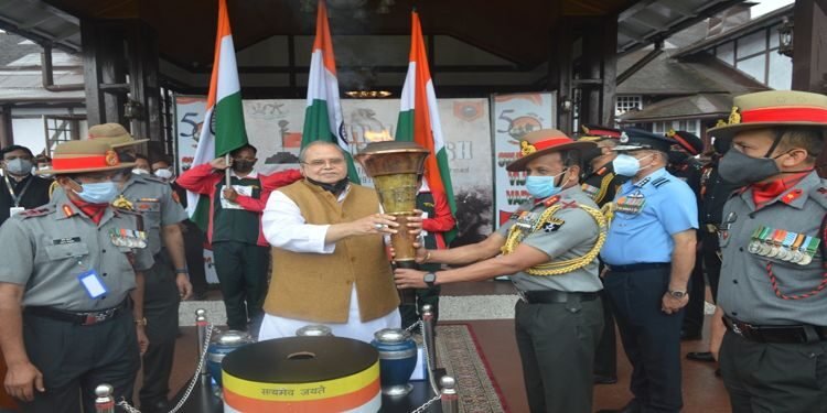 Meghalaya : Swarnim Vijay Mashaal received at   Raj Bhavan