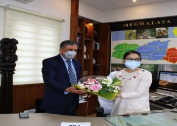 First  first Khasi indigenous woman ,  R V Suchiang takes charge as new chief secretary