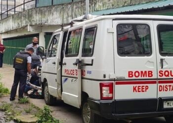 Banned HNLC plants  IED in front of NPP office