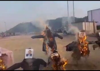 South Garo Hills NGOs  burn effigies of  CM Conrad , GHADC CEO