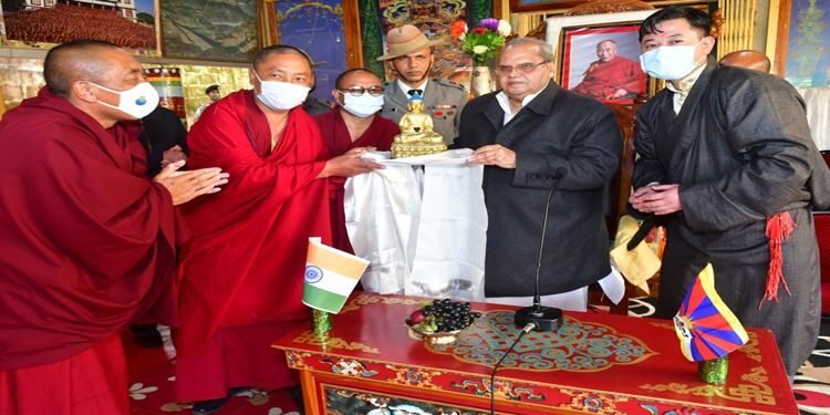 Governor visits Tibetan Buddhist Monastery in Shillong