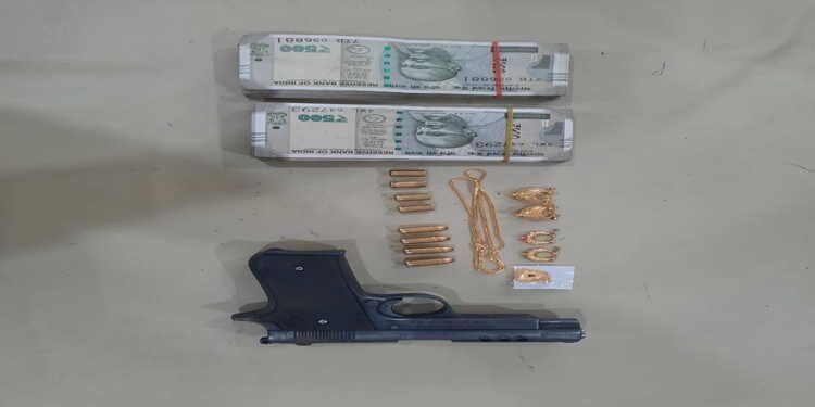 Dacoit gunned down in  police encounter