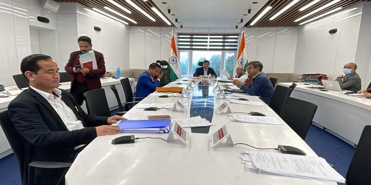 State hikes liquor prices to mop up revenue