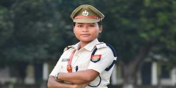 Lady SI, who arrested her fiance,now  arrested on  corruption charges