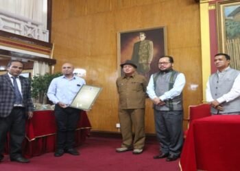 Phaibhakupar Kharlukhi bags Crystal Award 2022 for Excellence in Visual Arts