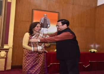 First lady of the State interacts with govt officials, entrepreneurs and self-help groups