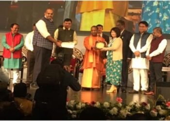 State  bags award for achieving 448 Health and Wellness Centres