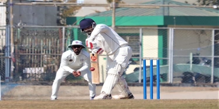 Ranji  Semifinal: Bihar tighten the screws against Meghalaya