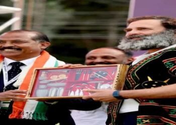 Rahul Gandhi slams the BJP for selling interests of common people to crony capitalists