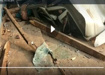Six killed in a road mishap at Ri Bhoi