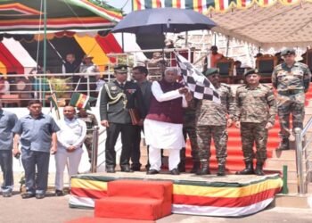 Meghalaya Guv flags in Army’s NE Car rally