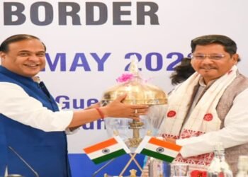 Assam, Meghalaya CMs meet to resolve border disputes in 6 areas