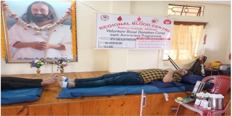 Art of Living celebrates 67 th birthday of Sri Sri Ravi Shankar