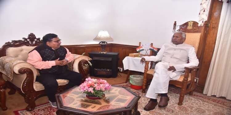 Guv briefed on performance of Central Institute of Hindi