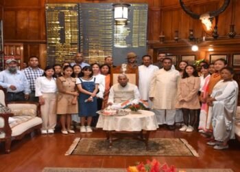 Governor celebrates Raksha Bandhan with  Brahmakumaris  at Raj Bhavan