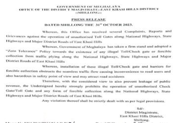 Govt warns of stern action against unauthorized toll gates