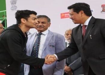 Elite Men’s Boxing Championship: Top boxers go through to semifinals