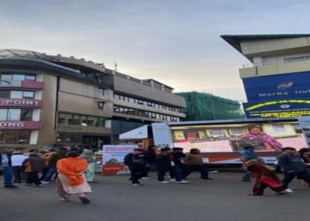 Viksit Bharat Sankalp Yatra attracts large crowd in  Khyndailad and Don Bosco Square