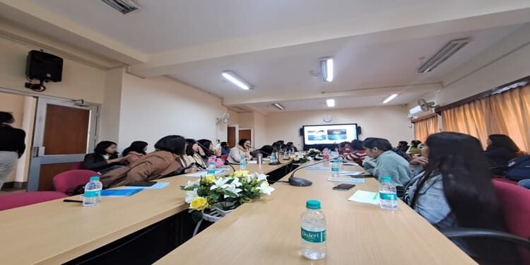 Talk on ‘Plastic Art’ by Prof Ranjan Ghosh at NEHU