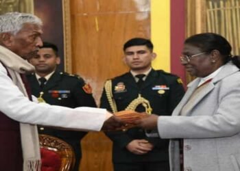 President Murmu attends a civic reception at Raj Bhavan