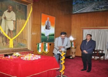 Governor pays homage to martyrs on ‘Martyr’s Day’