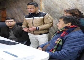 Leader of  Opposition  lauds push for paperless proceedings in  Assembly