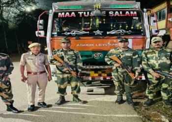 BSF seizes 33,000 kg of Sugar near Indo-Bangladesh border