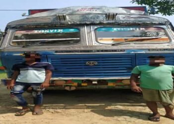 3 smugglers nabbed by BSF along Indo -Bangla border