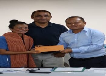 MFA felicitates U-17 World Cup referee Ri-iohlang Dhar; MSL 4 to begin on Oct 26