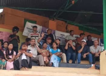 VPP stages sit in protest against soaring prices of essential commodities