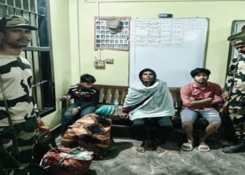 BSF Cracks Down on Border Crossings: 7 Bangladeshi, 2 Indian Nationals Apprehended