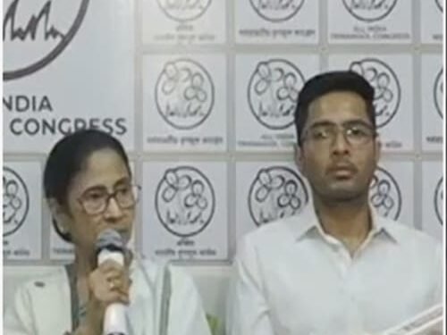 ‘No Resignation’: Mamata Blames ECI, Rallies INDIA Bloc After Bengal Loss