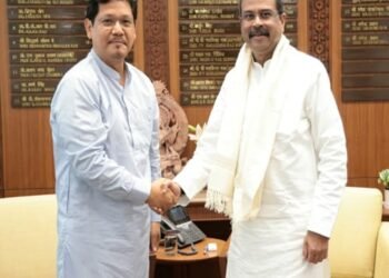 CM Meets Pradhan, Seeks Swift NEHU VC Pick, ₹100 Cr for State University