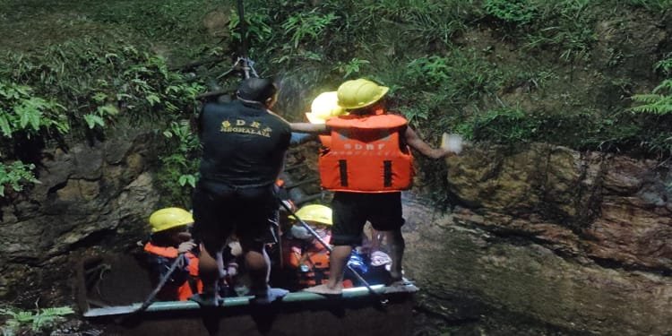 6-Day Rescue Ends As SDRF Retrieves Body From Khliehriat Mine
