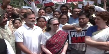 Logjam in Parliament: Oppn Demands Pradhan’s Ouster