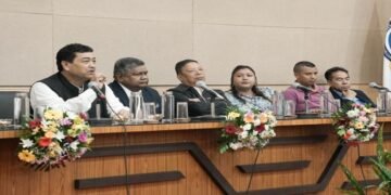 Speaker to Students: ‘Politics Needs You ‘